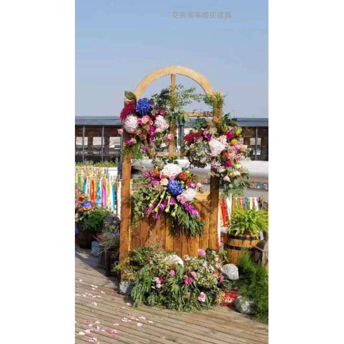 新款婚庆道具森系木头屏风拱门户外婚礼装饰田园婚礼摆件实木道具