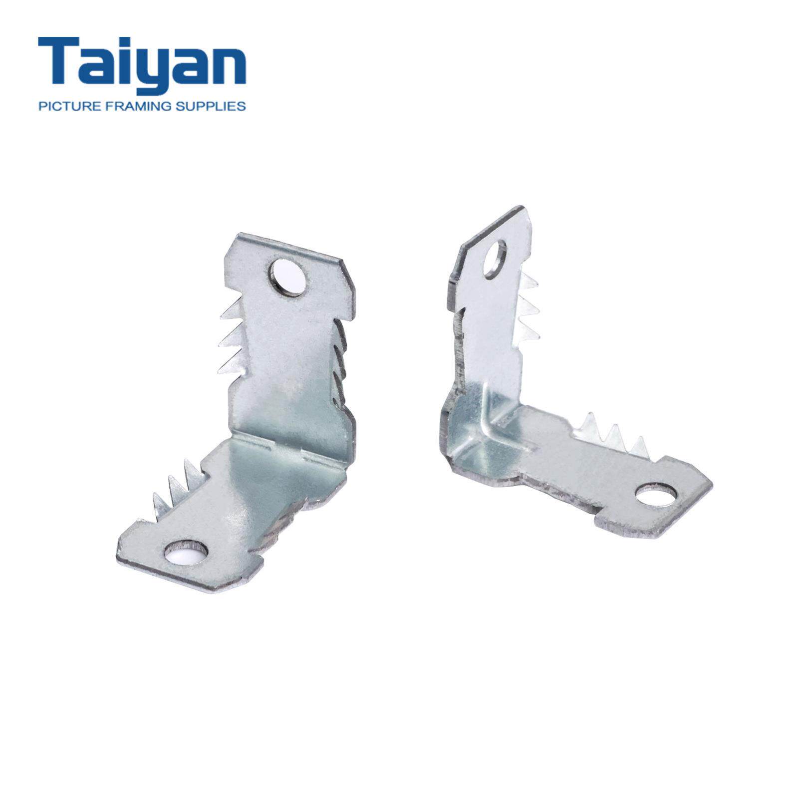 9.2mm塑钢相框冲压角码 装饰画相框带刺角码 10000个