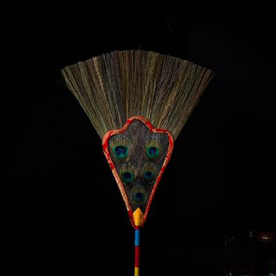 家用佛事用品灌顶供具贲巴壶孔雀羽毛扇净水瓶吉祥草