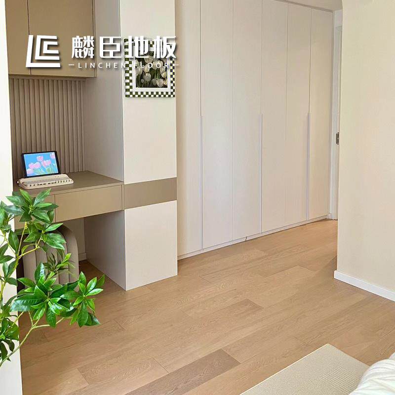 橡木新地三层实木复合锁扣家用奶咖色地暖705可用enf级5板1#mm