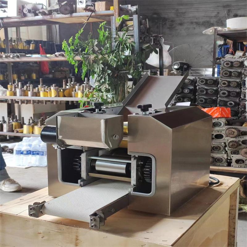 商用擀面皮机器饺子皮机家用全自动小型包子馄饨水饺皮机