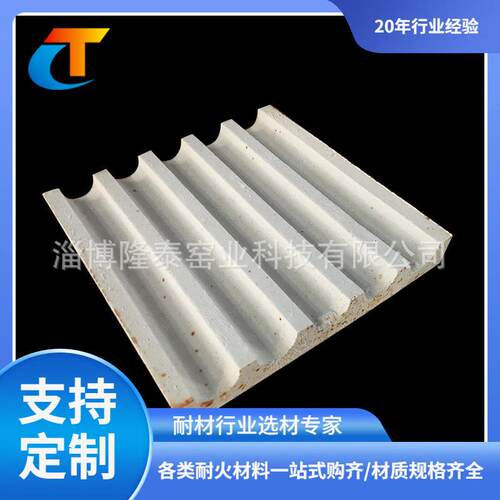 厂家生产各种耐高温异形刚玉莫来石承烧板耐火材料制品