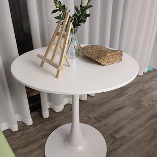 北欧简约接待洽谈桌椅休闲家用阳台餐桌奶茶店郁金香岩板小圆桌子