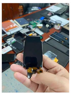 2寸汽车钥匙液晶屏240*3钥2DIB0高能清高亮电子智车匙显示屏