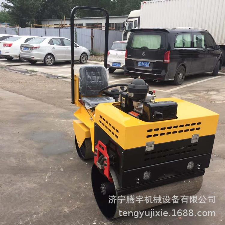 凝土路混面用压实机钢压道机价VLI85型座驾式双轮柴油震动压0路机