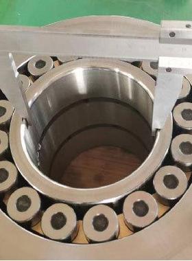 背衬轴承NNCF2045130/2246110/2854246子列圆120双柱滚轧机轴承