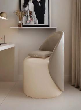 奶风化妆凳家卧室梳妆台油椅子意式轻奢用圆凳靠背网红化QMI妆椅