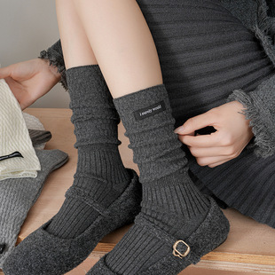 设计感羊毛双针袜子女布标拼接小腿袜韩系时尚个性长筒条纹堆堆袜