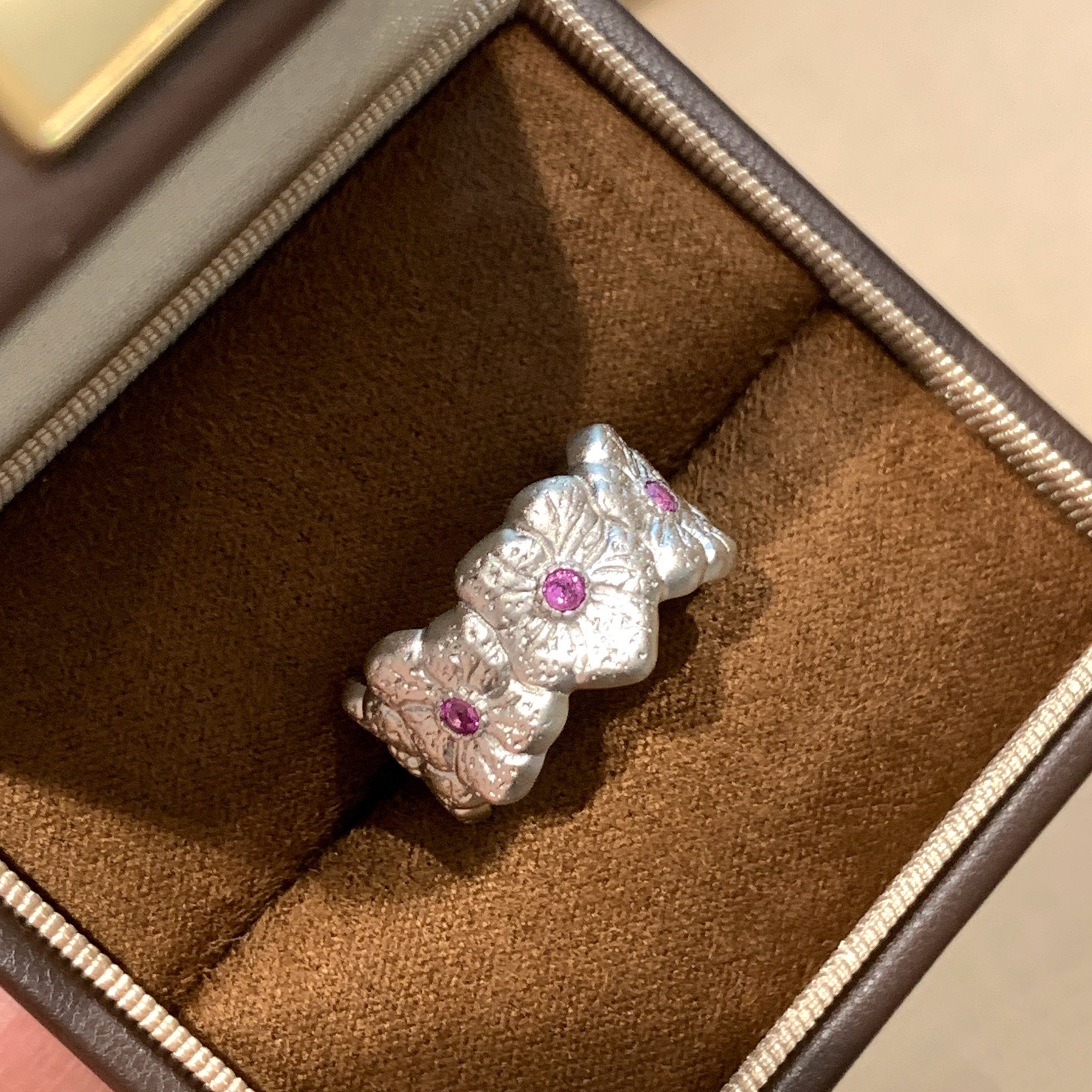 S925纯银意大利重工小雏菊栀子花戒指女感小众清冷感开口戒