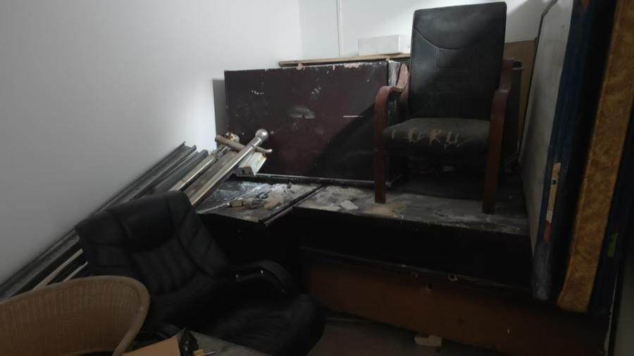 1月17日重庆北碚台式机、办公桌等网络拍卖公告