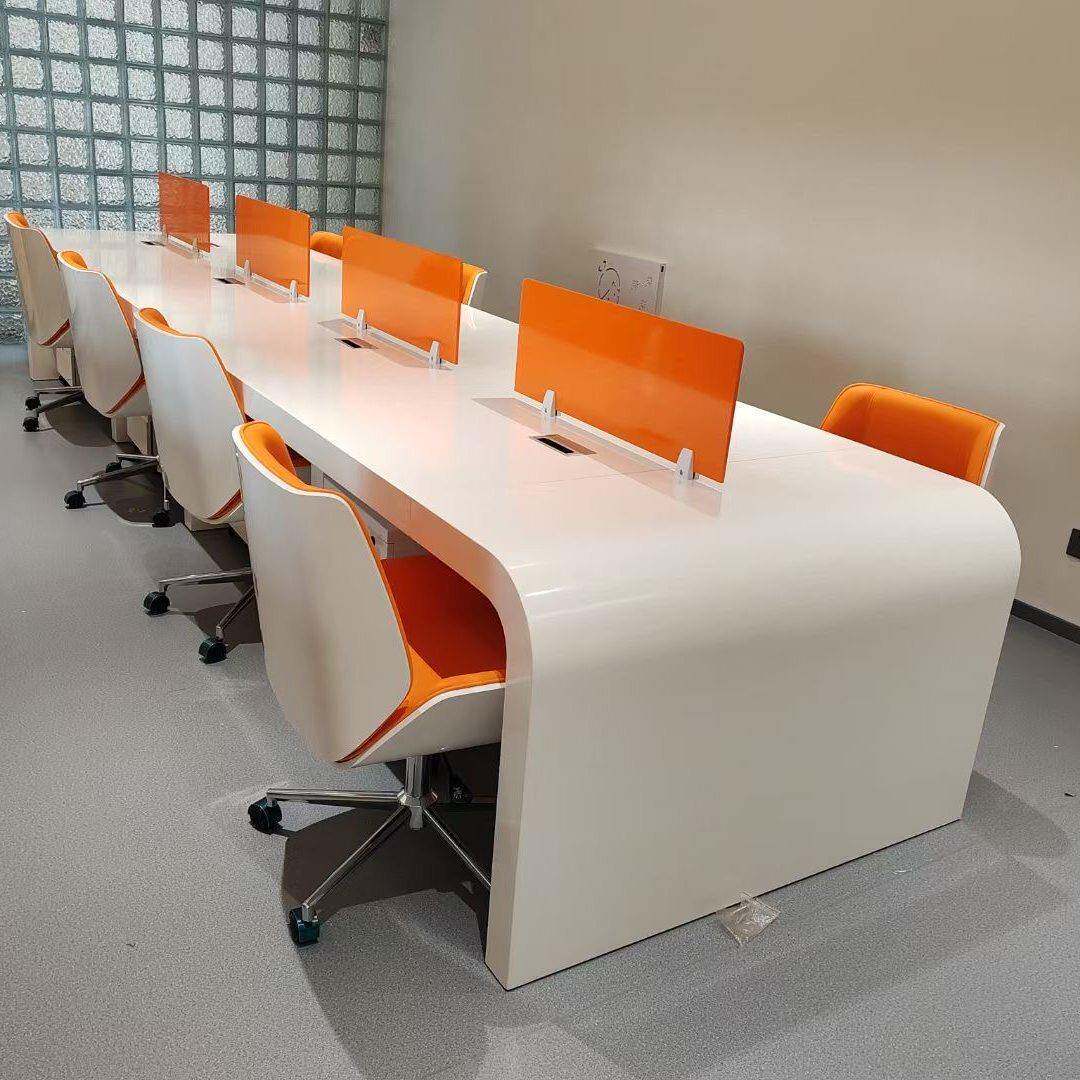 职员办公桌简约现代烤漆员工位2/4/6屏风卡座四人工作位组合桌椅