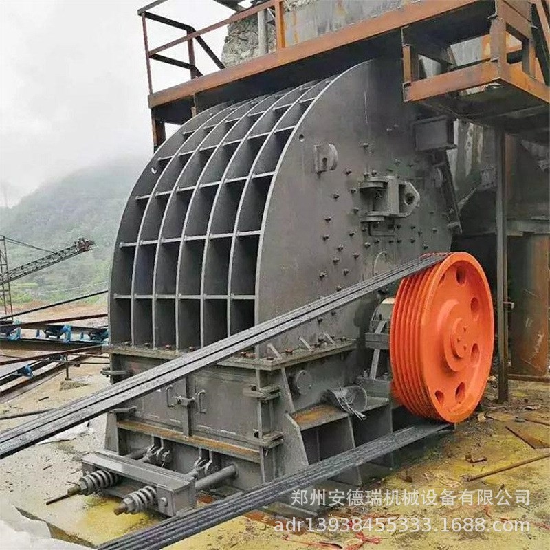 花岗岩硬石料反击破 无筛条200吨D打石子机重型建筑垃圾大口反击