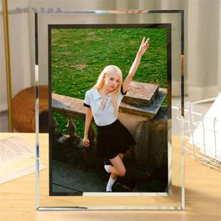 BLACKPINK成员ROSE朴彩英周边应援照片海报水晶相框摆台生日礼物