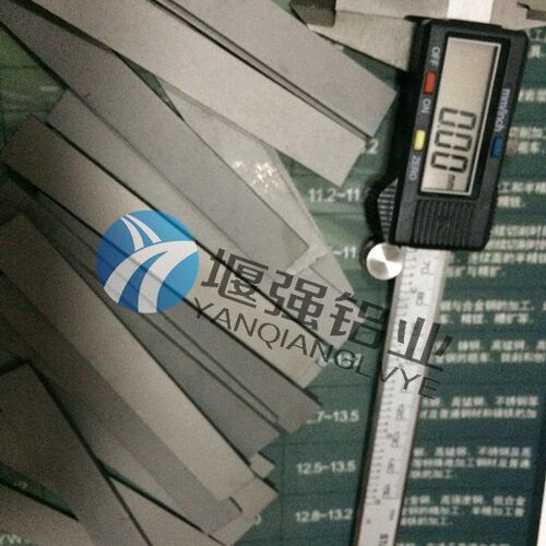 国产株洲钨钢薄板YG10  YG20钨钢 耐磨超硬钨钢圆棒
