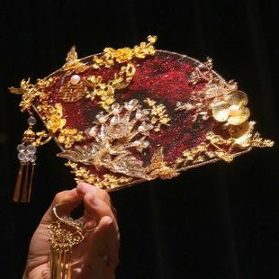 冯银婷原装 礼服红色婚礼扇子古风秀和中国婚礼新娘团扇子手工完成