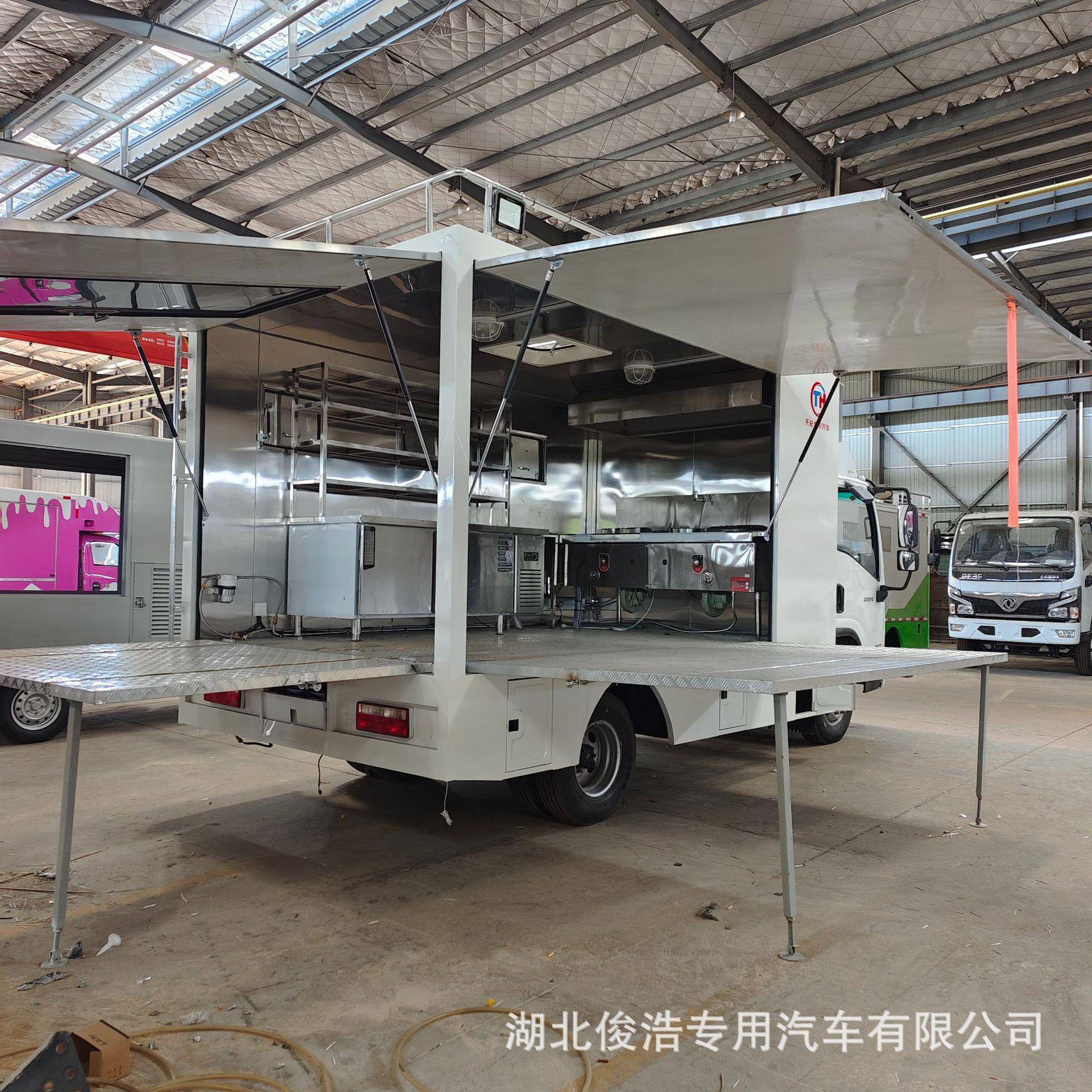 .2米轻卡流动厨4餐车房农村酒NVM席婚 宴专用汽车厂家 集市厢式货
