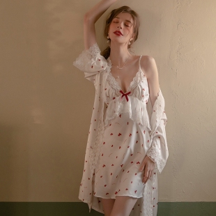 法国高端轻奢真丝睡衣性感纯欲风蕾丝吊带睡裙睡袍套装 带胸垫聚拢