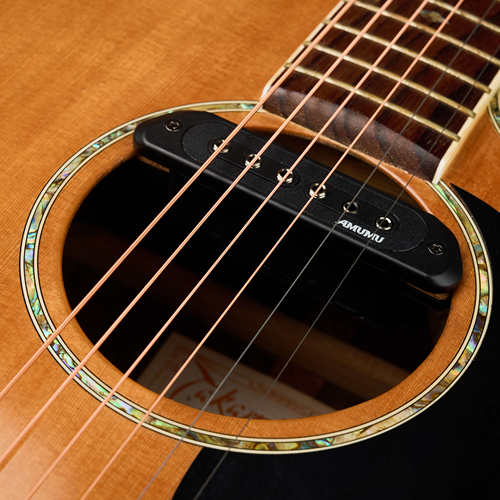 便捷安装 内建音量旋钮 适应不同琴弦