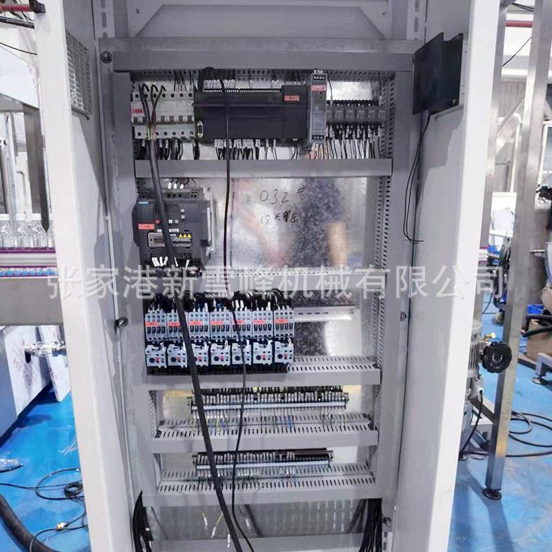 气碳酸饮料生产产线液体三MAGA-102合一灌装含设备生线饮料加工包