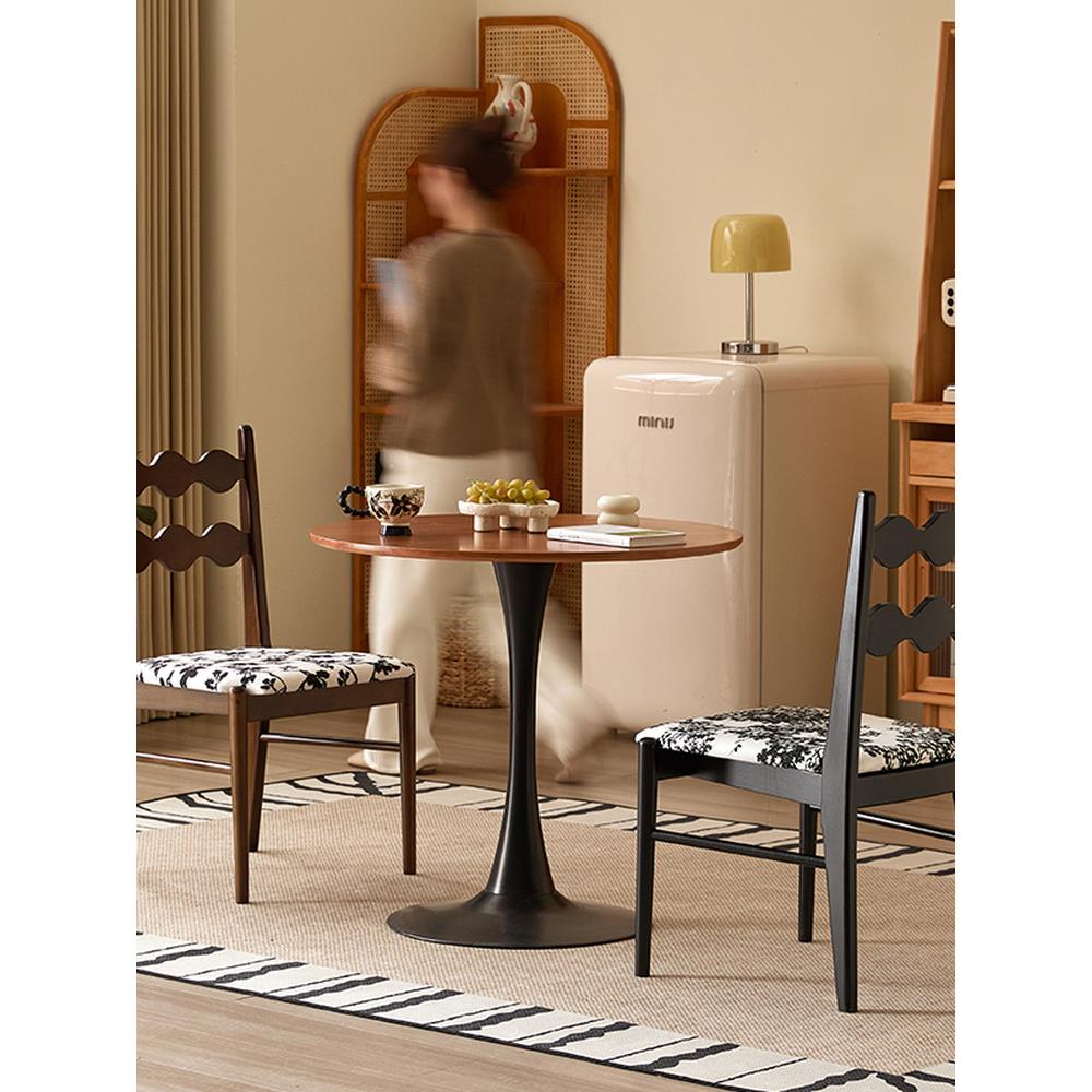 咖啡厅法式覆古实木餐椅设计师软包扶手网红同款中古风靠背桌椅子