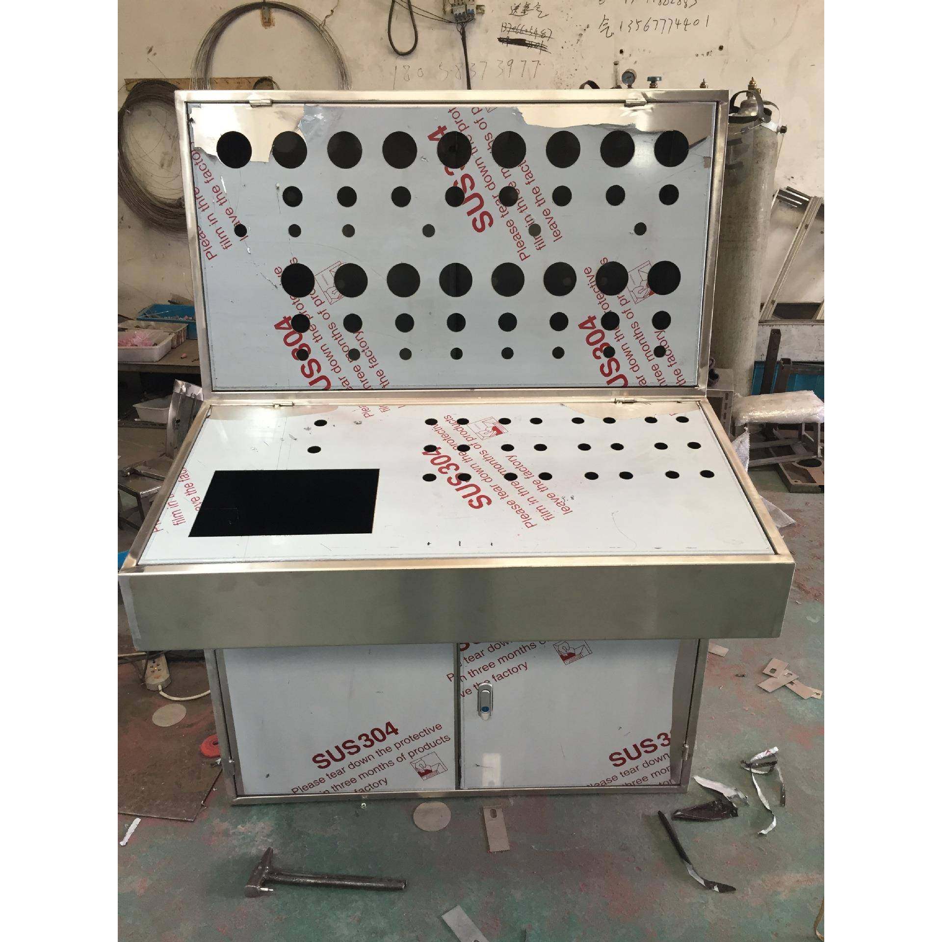 供应不锈钢电表箱，多户电表箱，各种电表箱体定做,电子/电工,配电控制柜/控制箱,淘宝优惠券,粉丝福利购,淘宝优惠卷