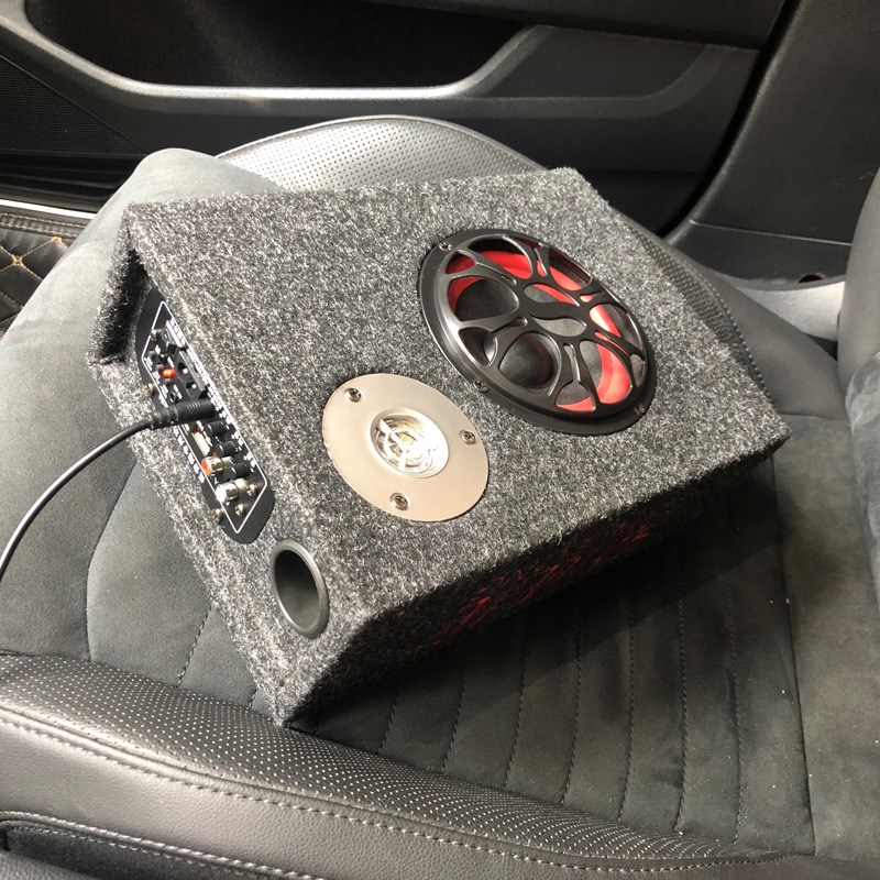 5寸方形车载低音炮无线蓝牙音箱车用12V24伏汽车货车音箱改装