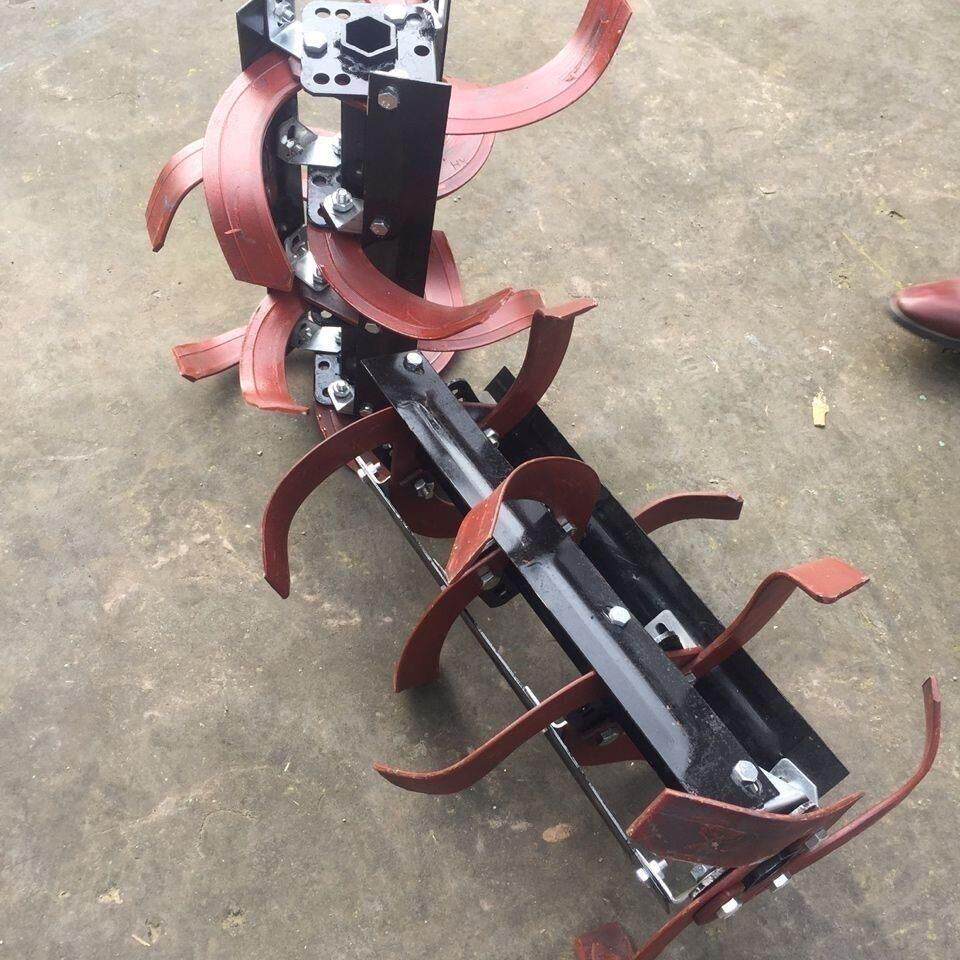 小型耕耘机深耕刀片小型耕耘机 旋耕机 打地机 耕地机 专用三片防