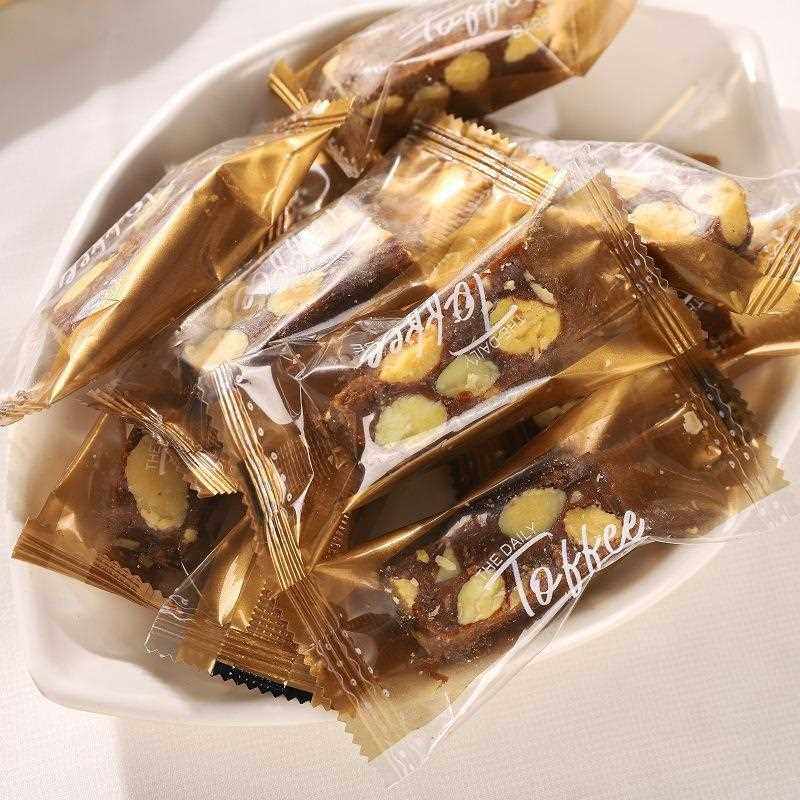 新款手工巴旦木杏仁法式太妃糖扁桃仁坚果牛轧咖啡贵妃糖零食盒装