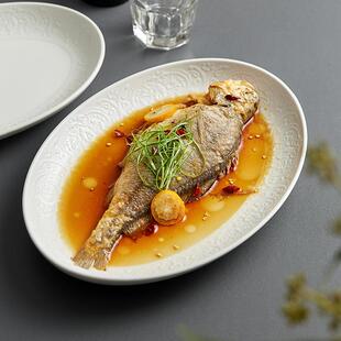 鱼盘家用蒸鱼盘子高颜值商用陶瓷轻奢酒店西餐白色高级感菜盘ins