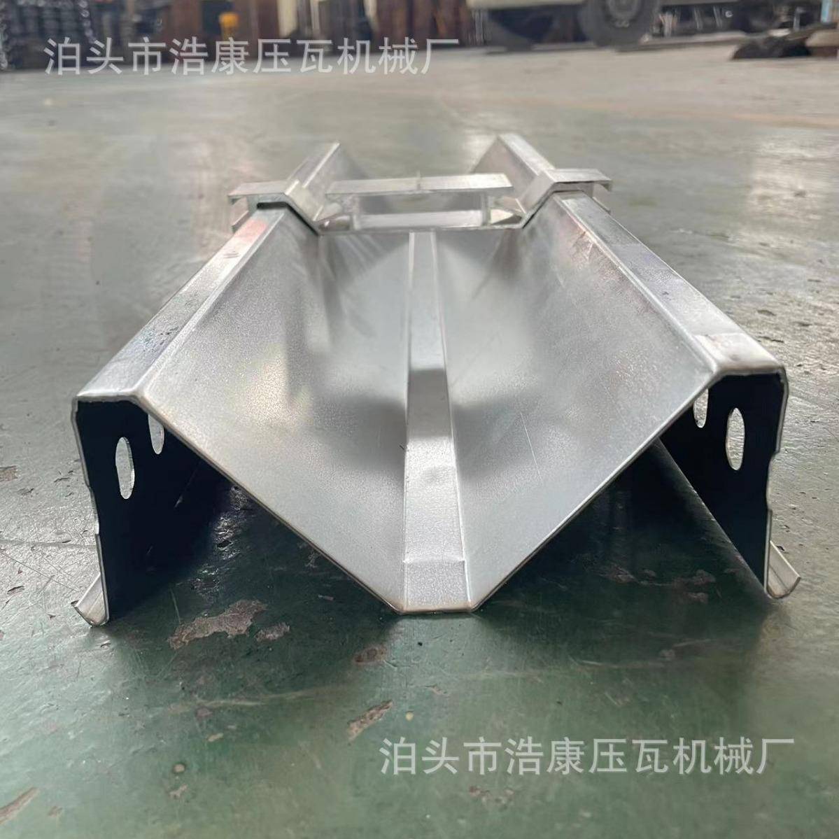 光伏水槽机M型成型冲孔一体机光伏踏板设备冷弯成型设备厂家