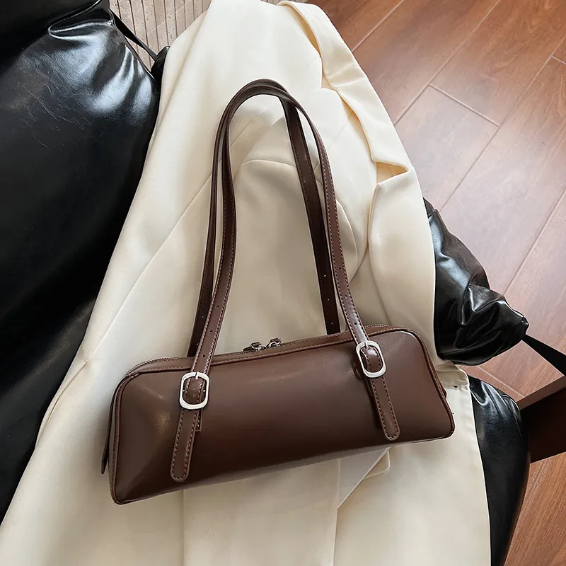 高级感小众韩系时尚休闲大容量软皮枕头包手提腋下包单肩法棍女包,箱包皮具/热销女包/男包,腋下包,淘宝优惠券,粉丝福利购,淘宝优惠卷