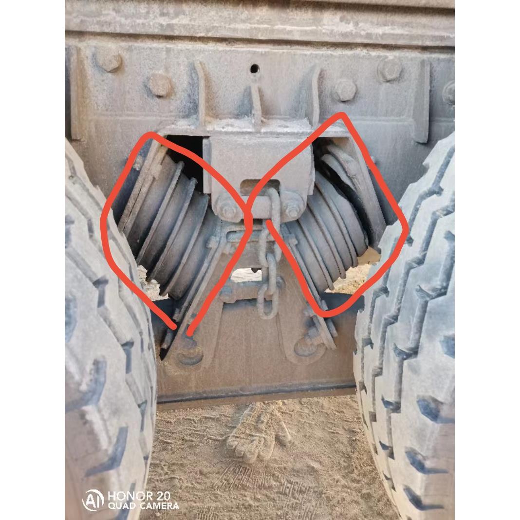 徐工吊车配件25k5d 25k5c xct25 后桥减震胶垫 橡胶弹簧垫 缓冲垫