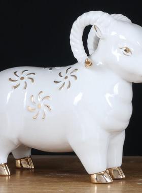 白色陶瓷小绵羊摆件招财补角十二生肖羊吉祥物家居客厅工艺品装饰