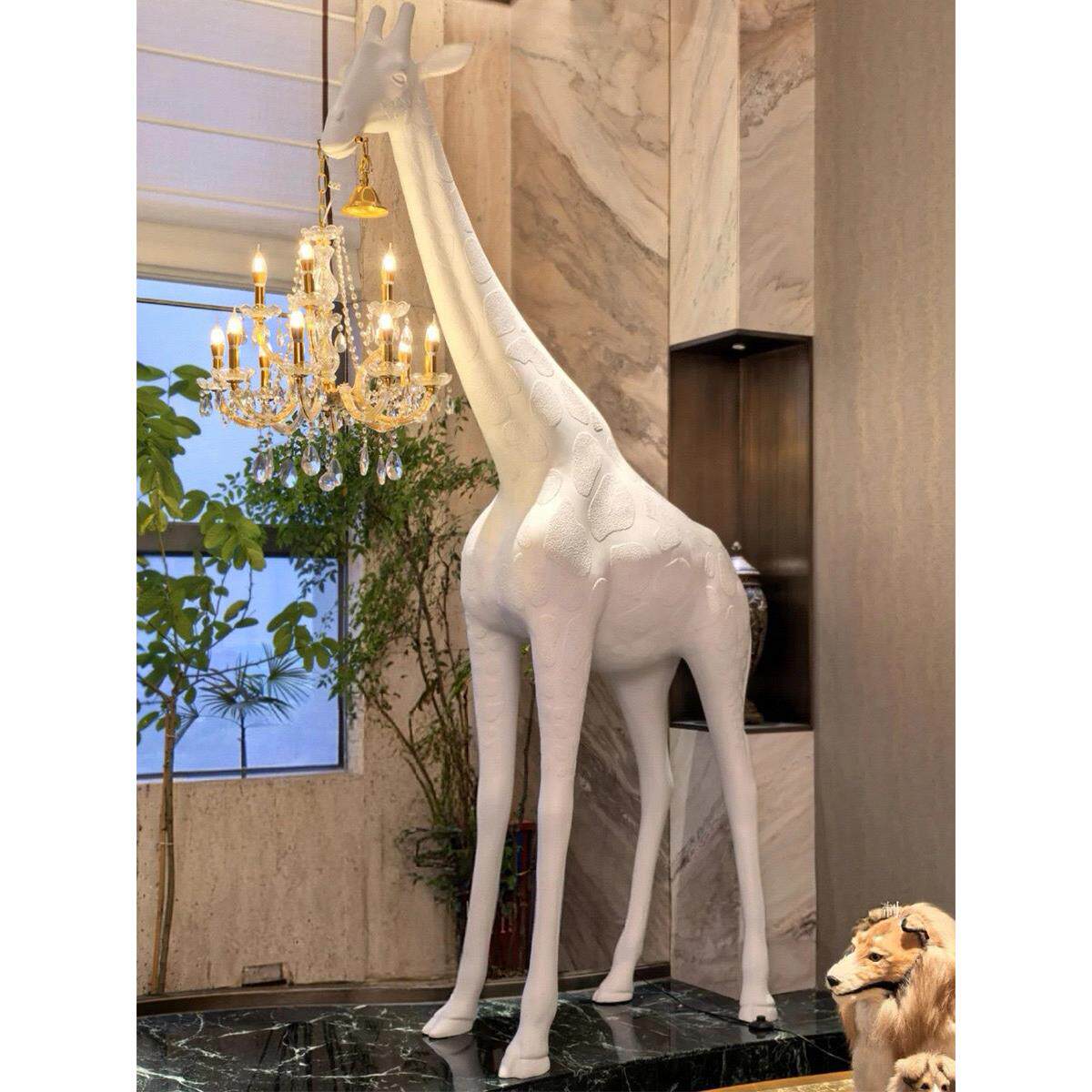 长颈鹿落地灯艺术创意雕塑高端轻奢客厅装饰大气水晶灯大装饰品