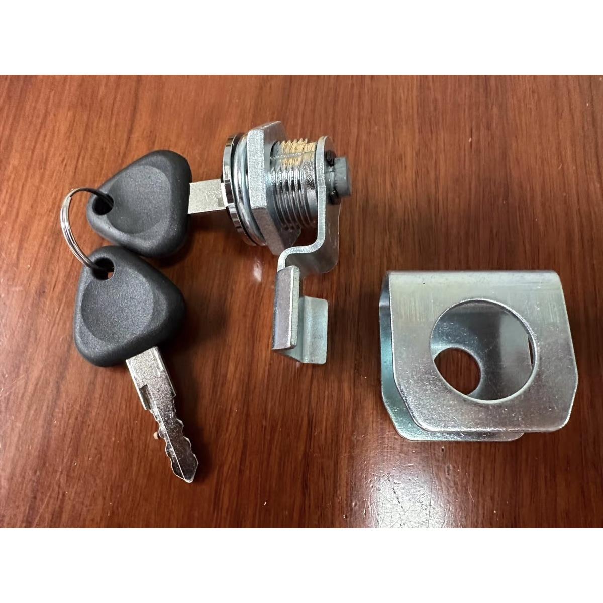 挖掘机配件沃尔沃EC210 240 250 290 360电瓶箱锁工具箱侧面锁芯