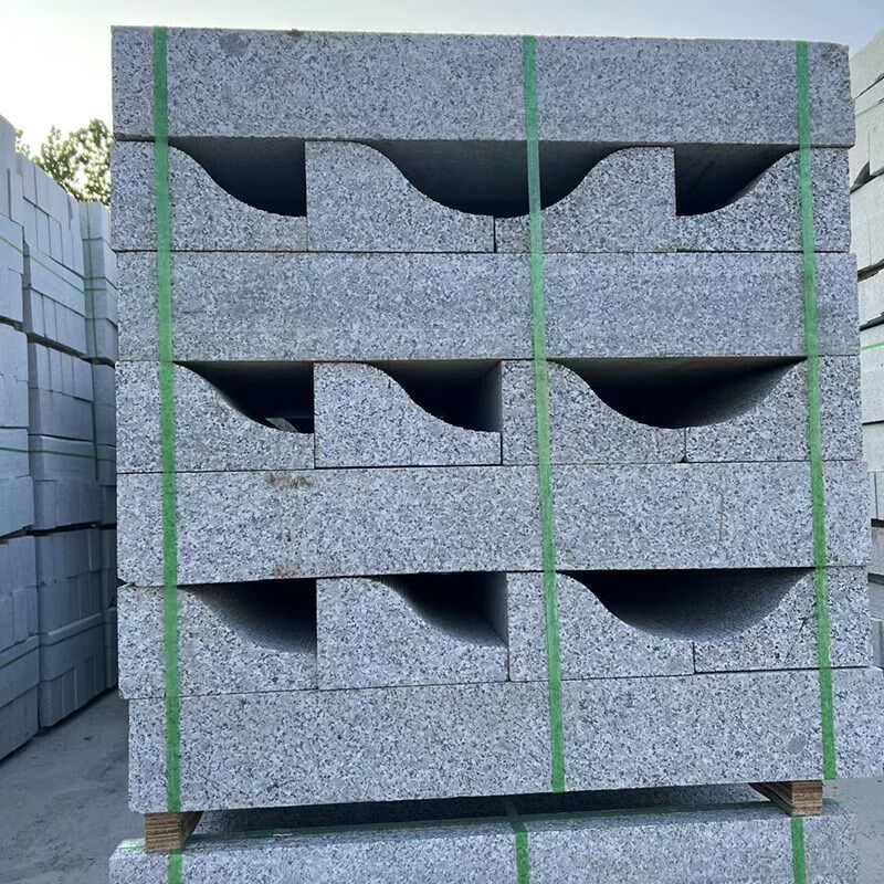 s型路沿石芝麻灰花m岗岩异型路牙石道路建筑安装弧形路侧石路缘石