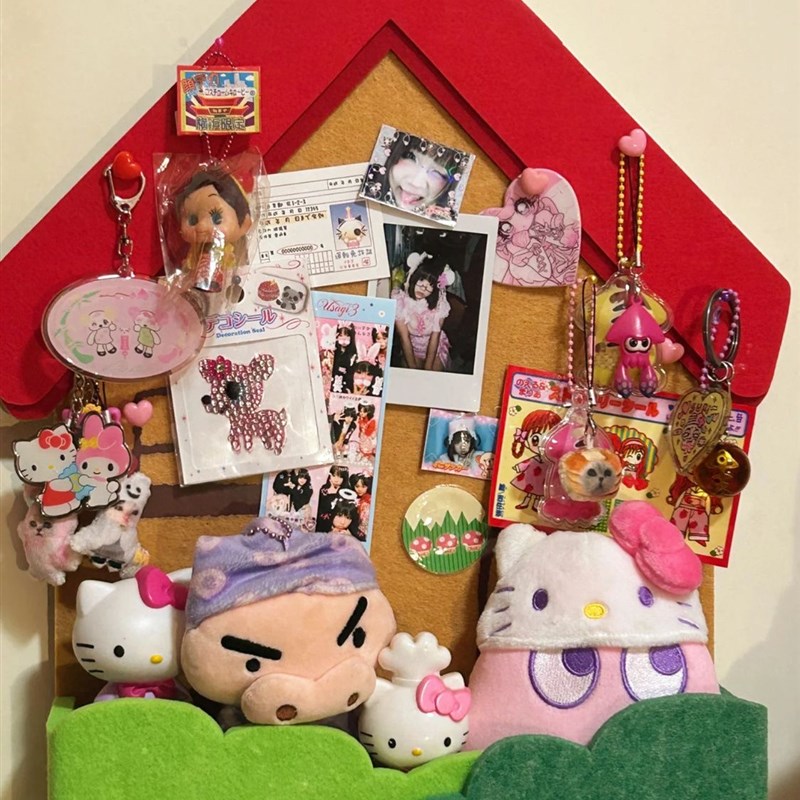 可爱小房子毛毡卡通软木板新款装饰照片墙面墙免打孔留言板不伤墙