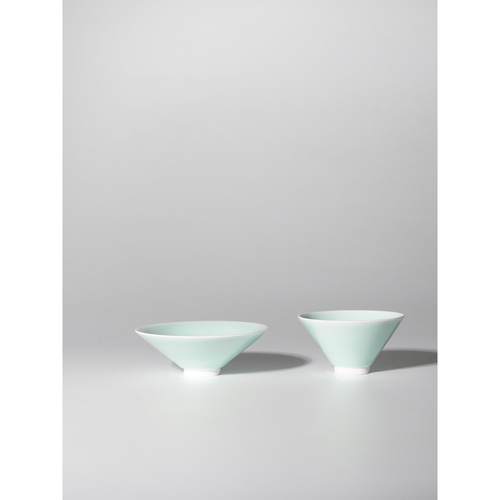 景德1004全手工茶杯，高温原矿釉，淡绿茶杯，大师杯60ml - 70ml