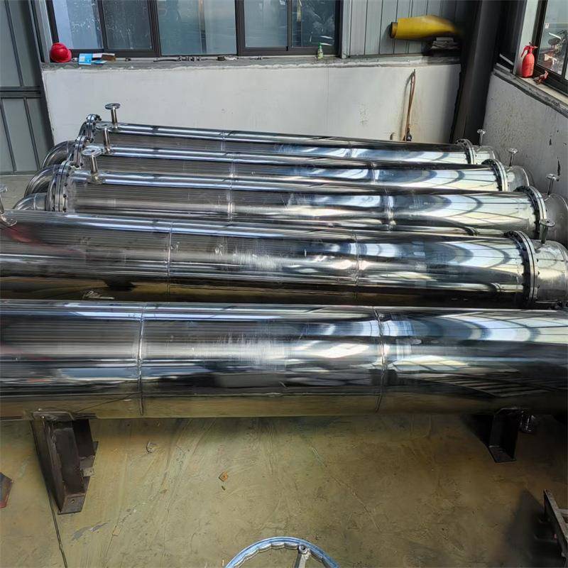 高效列管式换热器不锈钢高压冷凝换热设备内循环式运动