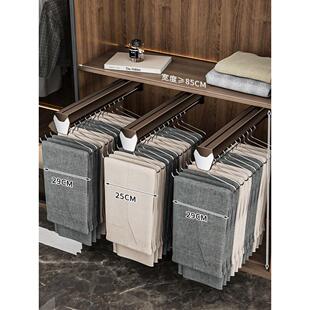 德国裤架伸缩滑轨衣柜内置拉出阻尼轨道衣服挂杆顶部安装衣架存储