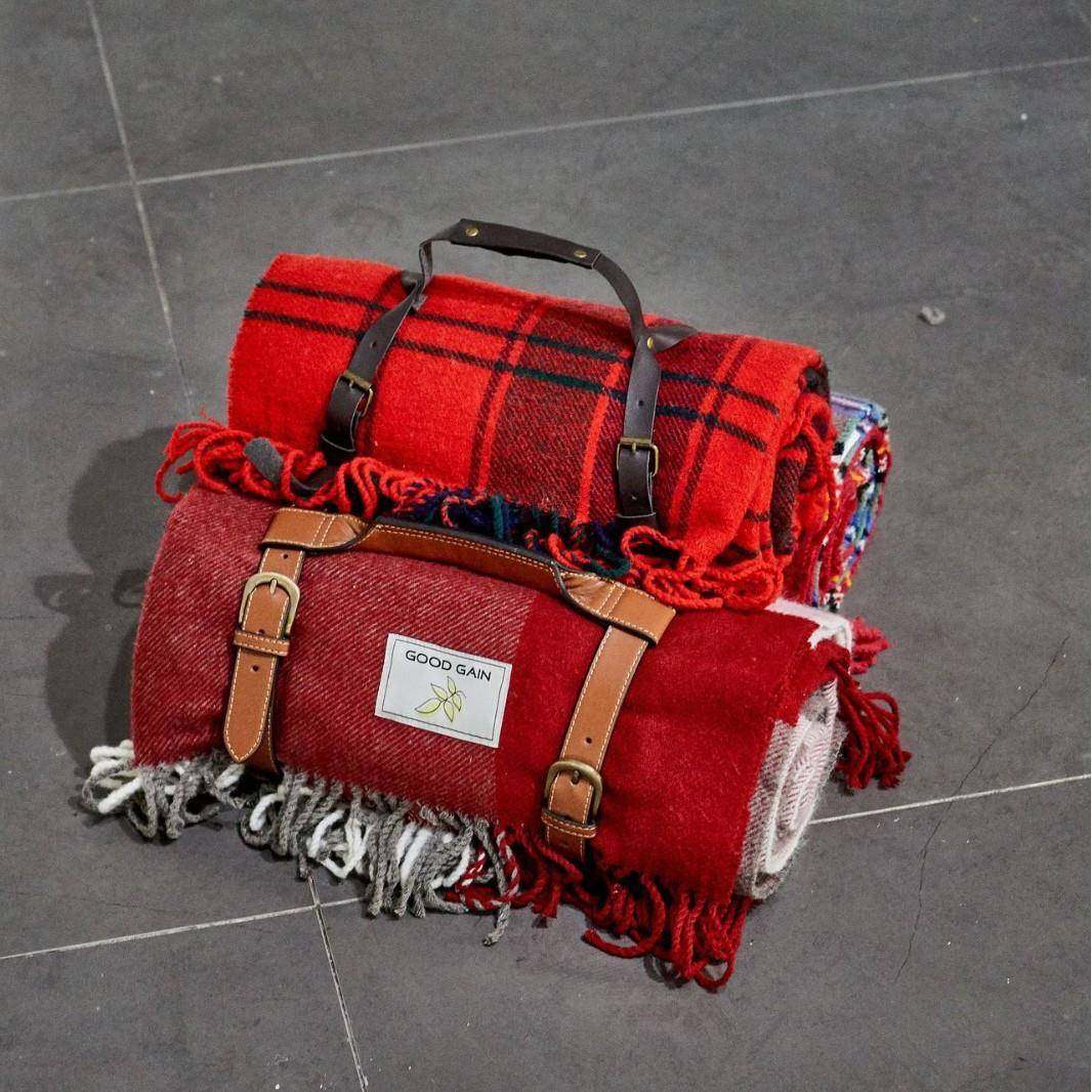 毛H型扎带包外装沙发毯造户野餐垫毯捆绑带手提毯子PU皮F76TTM78