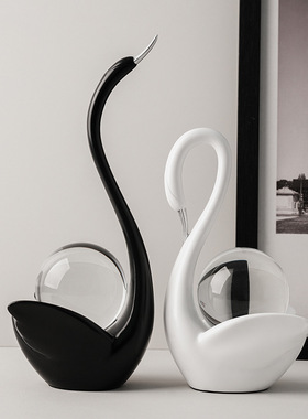 贝汉美创意北欧情侣天鹅摆件家居客厅装饰品送闺蜜新人结婚伴手