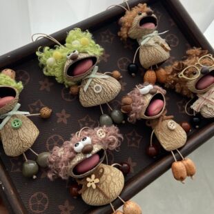 豆荚娃娃成品云南果壳玩偶风铃娃娃榼藤摇铃手工diy材料包包挂件