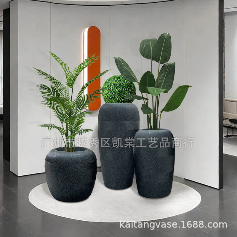简约时尚玻璃钢落地花瓶摆件