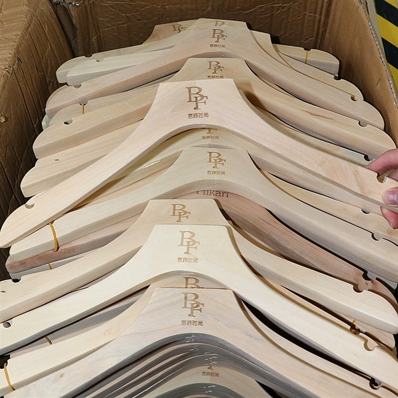 LOGO定制实木衣架服装店女装衣撑子童装木质裤架成人防滑衣挂