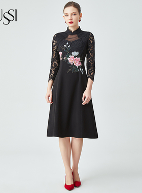 SUSSI/古色春季新品商场同款黑色刺绣X型显瘦连衣裙11AV1060891