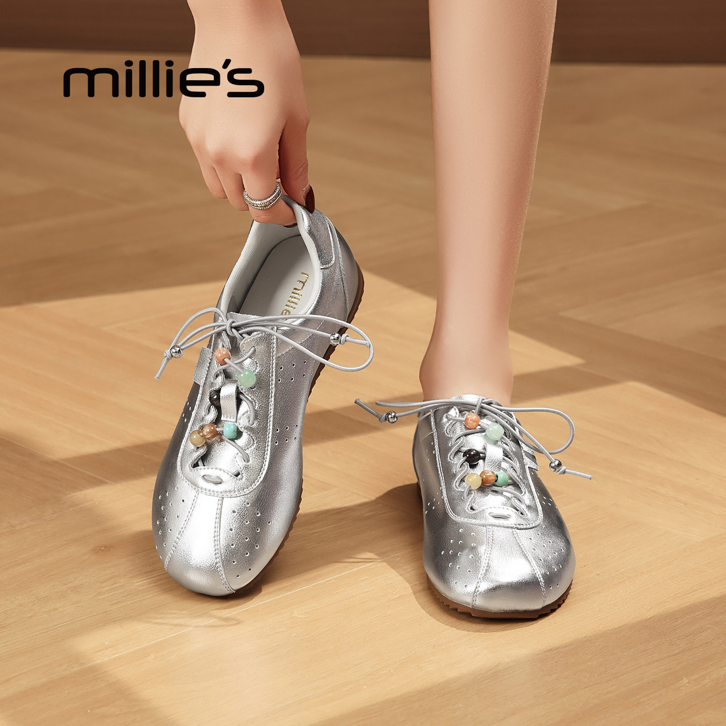 MILLIE'S/妙丽银色德训鞋女2026新款蝴蝶结系带平底百搭休闲鞋Z,女鞋,老爹鞋,淘宝优惠券,粉丝福利购,淘宝优惠卷