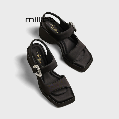 MILLIE'S/妙丽水钻扣厚底凉鞋