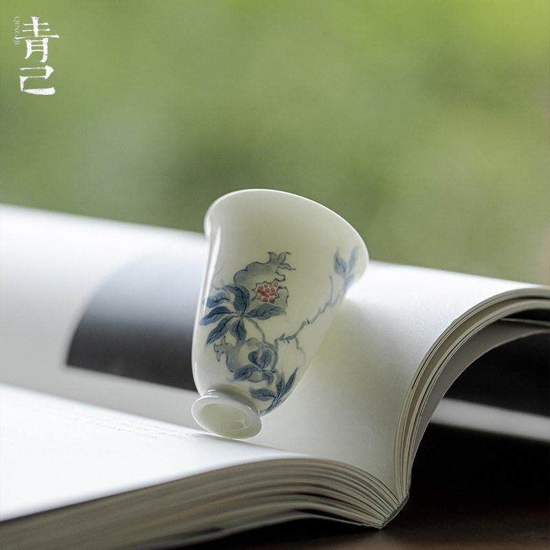 青己仿宋高足纯手绘品茗杯功夫茶具釉下彩石榴茶杯玉泥白瓷闻香杯