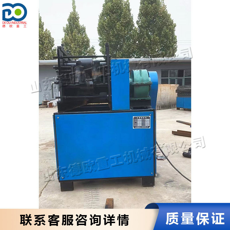 方管脚手架调直除锈刷漆一体机